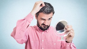 4 Mitos dan Fakta soal Rambut Beruban, Dipicu Faktor Keturunan?