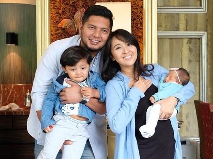 Tips Chua 'Kotak' untuk Bunda yang Memberikan ASI Eksklusif