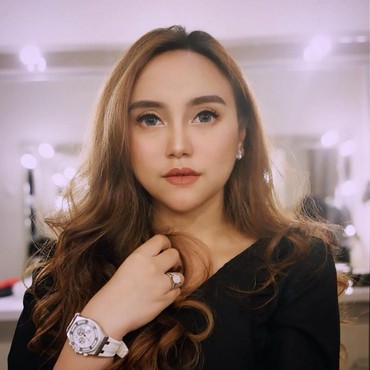 Usai Pindah Agama, Salmafina Sunan Tinggalkan Rumah Orangtua