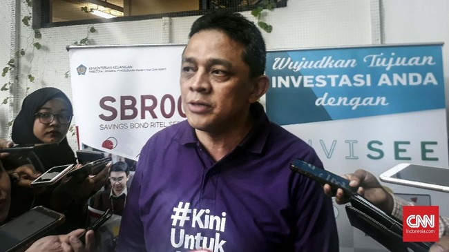 Menkeu Sri Mulyani Indrawati resmi melantik Luky Alfirman menjadi Dirjen Anggaran menggantikan Isa Rachmatarwata.