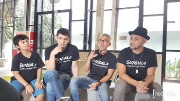 Sutradara Gundala Buat Tagar #AnakBapak Trending di Twitter