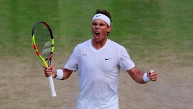Nadal Tantang Federer di Semifinal Wimbledon 2019
