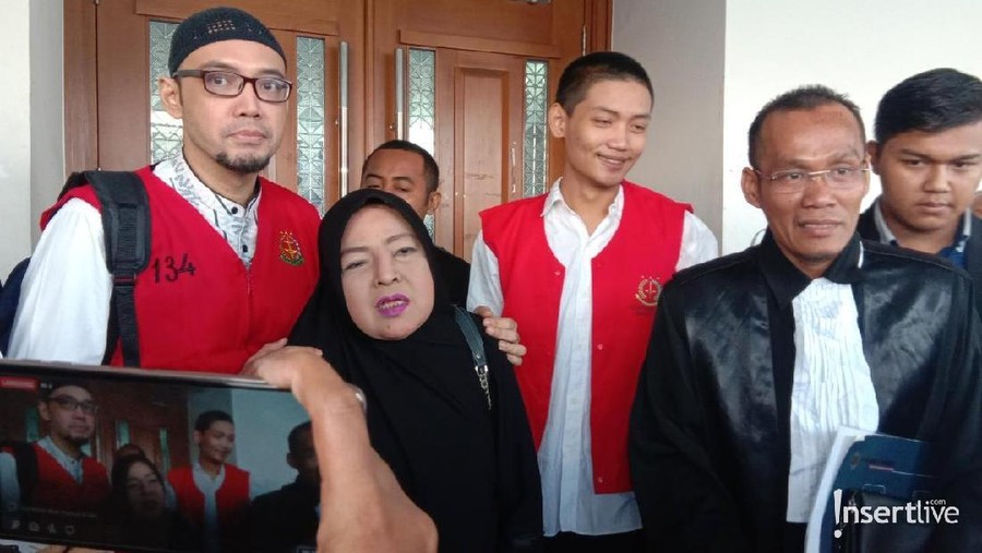 Ibunda Sandy Tumiwa, Amalia Nurshanty Meninggal Dunia