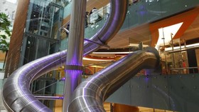 Ada Seluncuran Unik di Bandara Changi Singapura