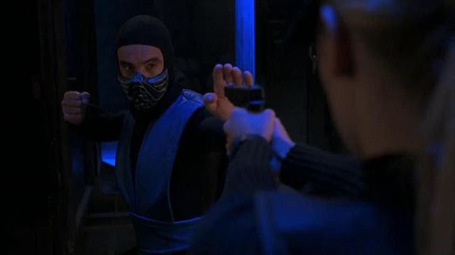 Sub Zero adalah salah satu petarung gim Mortal Kombat yang tangguh dan mampu mengendalikan es. Joe Taslim mengaku selalu menyukai karakter ini.