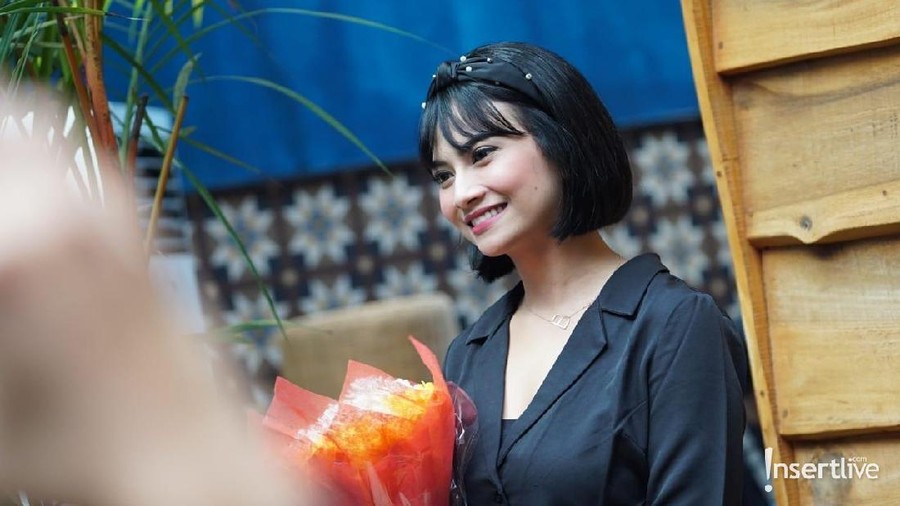 Video Julurkan Lidah Vanessa Angel Jadi Heboh, Netizen: Berapaan Kak? Vanessa Angel kembali menuai hujatan.