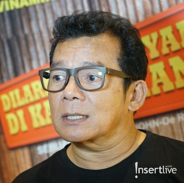 Kesulitan Mathias Muchus Jadi Pak RT