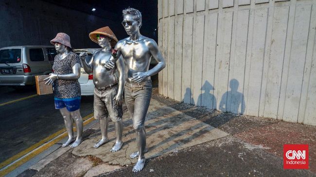 KPAI soal Bayi 'Manusia Silver': Covid, Pekerja Anak Naik KPAI menilai fenomena bayi 'manusia silver' itu merupakan hal yang miris. Sebab, bayi membutuhkan kebutuhan khusus untuk tumbuh.