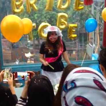 Intip Pesta Bridal Shower Mantan Istri Tommy Kurniawan
