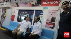 Tahun Baru, Prabowo Unggah Foto Keakraban dengan Jokowi