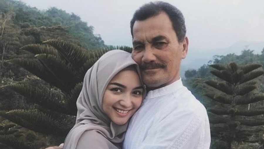 Ayah Citra Kirana sangat kagum dengan Rezky dan menyebut mantunya itu mantu yang berani dan gentleman.