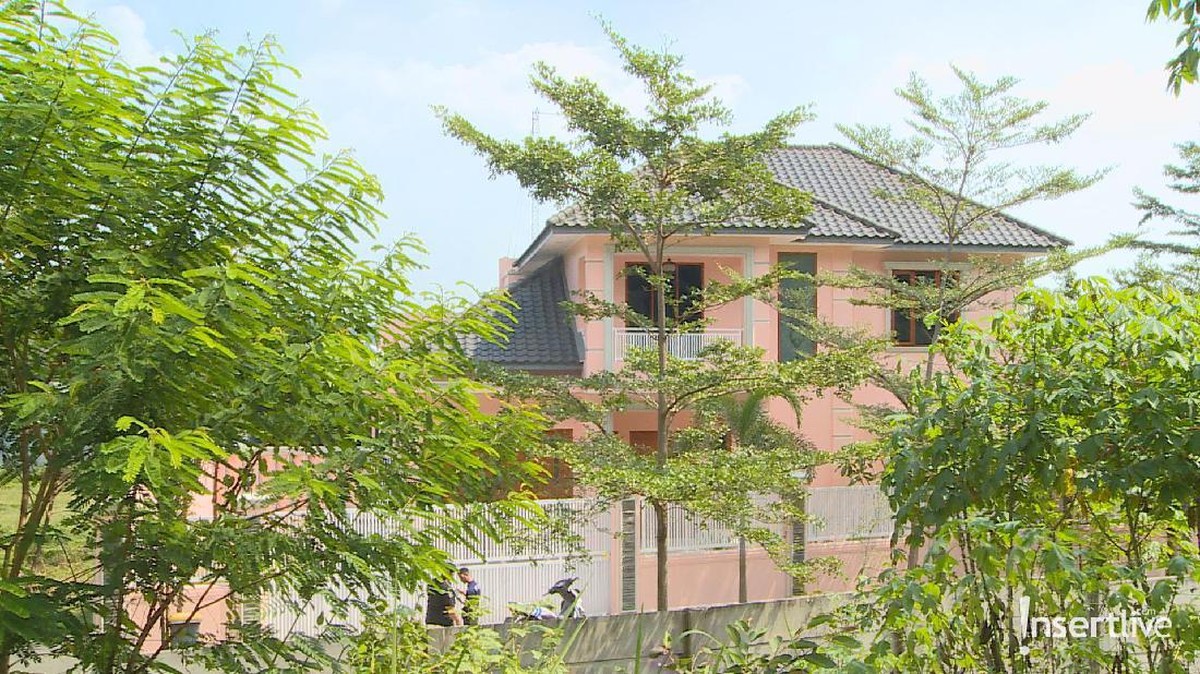 Beberapa penampakan rumah kontrakan yang diduga ditinggali oleh Pablo Benua bersama dengan sang istri pada kurun waktu tahun 2017 - 2018 lalu&period;