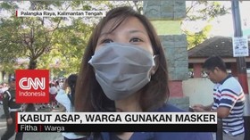 VIDEO: Kabut Asap, Warga Gunakan Masker