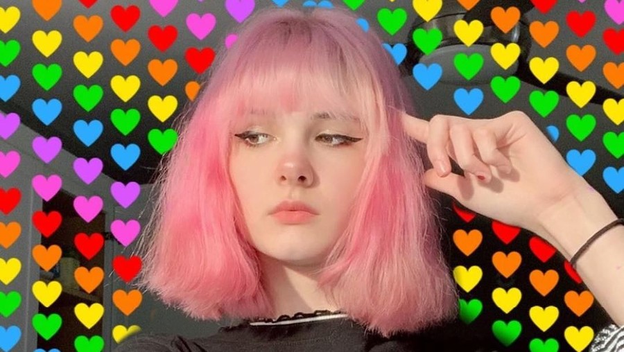 Kematian tragis para influencer dunia ini memang mengejutkan publik, dibalik kepopularitasnnya ternyata banyak orang yang mengincar nyawanya.