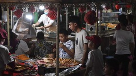 China Klaim Kamp di Xinjiang Berhasil Asah Keterampilan Warga