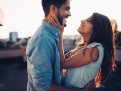 5 Tips Agar Morning Sex Lebih Efektif Menangkal Stres