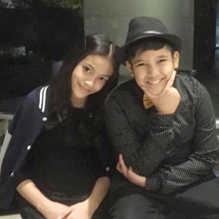 Dari pernikahannya, Vira dan Rian dikaruniai dua anak yaitu Sjahlinni dan Teuku Praaya. (Foto: Instagram/ @teuku.rian)