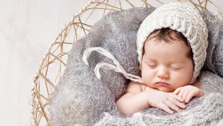 35 Nama Bayi  Perempuan  Berarti Cantik  dari Bahasa Prancis