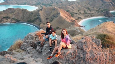 Seru! 6 Foto Liburan Bunga Citra Lestari dan Keluarga di NTT