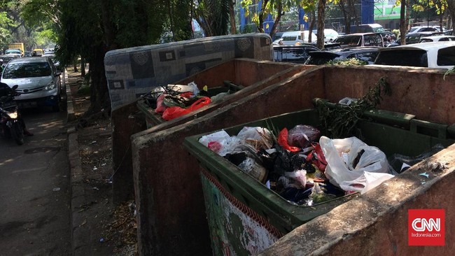 Polisi melakukan pemanggilan pejabat pemkot Tangerang terkait kasus konflik lahan dengan Kemenkumham.
