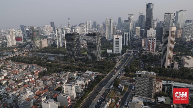 Pertumbuhan ekonomi selama kepemimpinan Jokowi disebut gagal mengerek tingkat kemakmuran masyarakat. Pertumbuhan pendapatan per kapita cenderung stagnan.