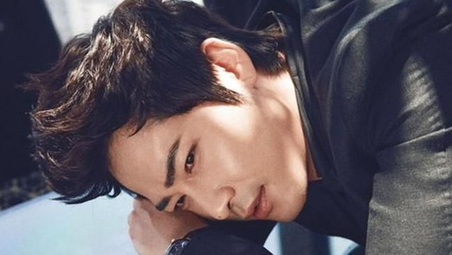 Agensi Kang Ji-hwan memutuskan kontrak eksklusif mereka dengan aktor Korea Selatan itu setelah mengaku terlibat dalam kasus pelecehan seksual dan pemerkosaan.