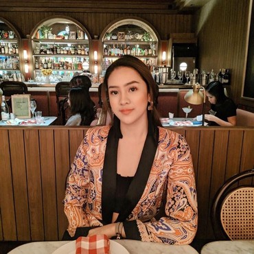 Pose Seksi Anya Geraldine Berendam di Bathtub Bikin Netizen Terbelalak