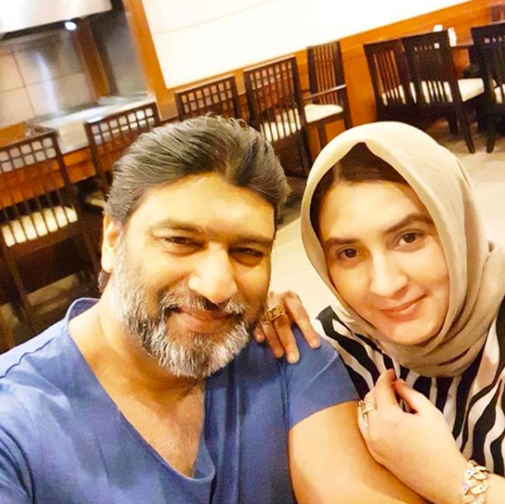 <p>Nah, Fadia sendiri enggak suka melihat Ashraff tampil berjenggot tebal. Tapi, kalau sedang ada pekerjaan di luar kota Ahsraff sengaja enggak cukuran nih, Bun. <em>He-he-he</em>. (Foto: Instagram @ashraff_abu)</p>