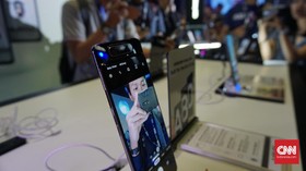 Samsung Incar Generasi 'Live' Lewat Ponsel Tiga Kamera Putar