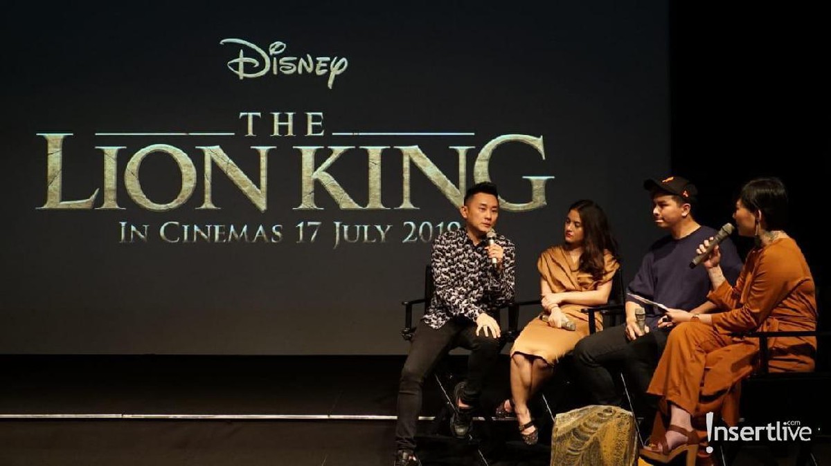 Film The Lion King dibuat ulang dalam versi animasi yang lebih realistis&period; Berikut ini potret kemeriahan penayangan perdana film The Lion King di Plaza Senayan&period;