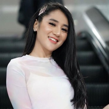 Hotman Paris Sebut Pernah Pacari BN, Bella Nova Merespons