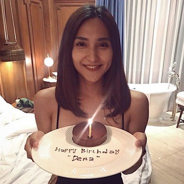 Dena Rachman Pindah Agama VS Bongkar Silsilah Keluarga Rizieq Shihab