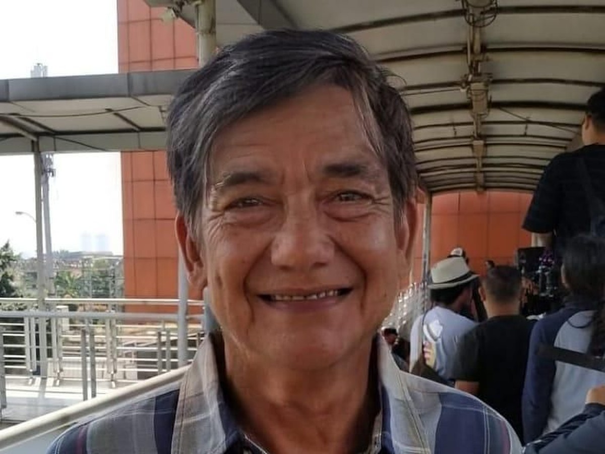 Para selebriti terkenal sedang terserang deman aplikasi Face App&comma; yang membuat wajah terlihat tua&period; Penasaran&quest;