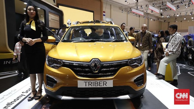 Mobil Triber Renault yang dipamerkan Pameran otomotif terbesar di Indonesia, GAIKINDO Indonesia International Auto Show (GIIAS) 2019 di Indonesia Convention Exhibition (ICE), BSD City, Serpong, Tangerang, pameran tahunan ini digelar selama 11 hari pada 18 hingga 28 Juli 2019. CNNIndonesia/Safir Makki