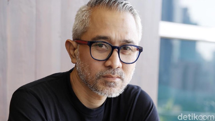 Lukman Sardi saat promo film 'Gundala' di kantor detikcom.
