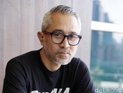 Lukman Sardi Dedikasikan Prestasinya untuk Industri Perfilman