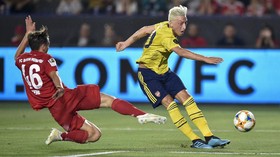 Terjebak Perang Geng, Ozil Dijaga Bodyguard 24 Jam