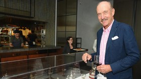 Stan Smith, Legenda Tenis yang Jadi Raja Sneakers