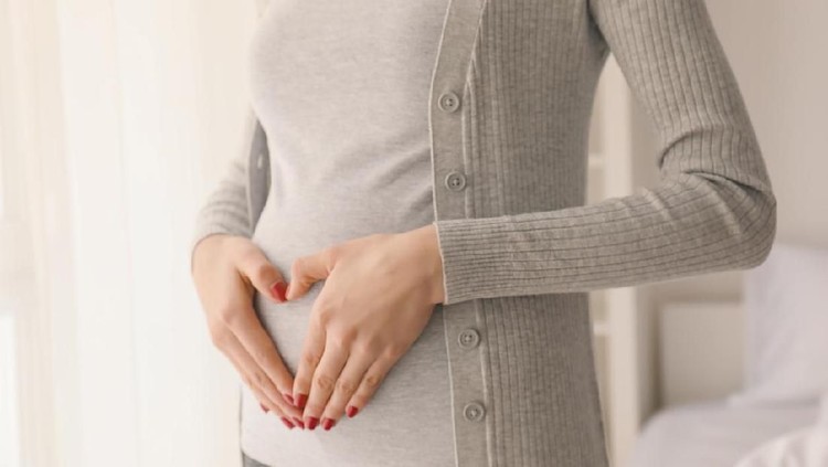 Apa saja ciri-ciri hamil 4 minggu yang paling sering dialami wanita? Simak penjelasan berikut.