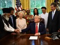 Trump Undang Muslim Uighur ke Gedung Putih