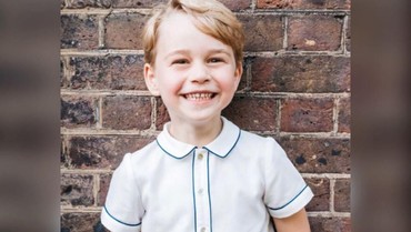 img-title Sedih, Ratu Elizabeth II Larang Pangeran George Konsumsi Makanan Favorit