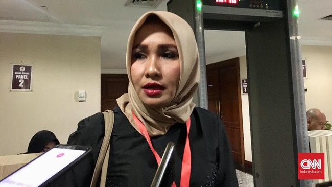 Calon anggota DPD dari NTB Evi Apita Maya menyebut wajar memasang foto hasil pengeditan di surat suara namun itu bukan penentu kemenangannya.