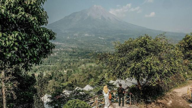 Objek Wisata Ketep Pass Kembali Dibuka