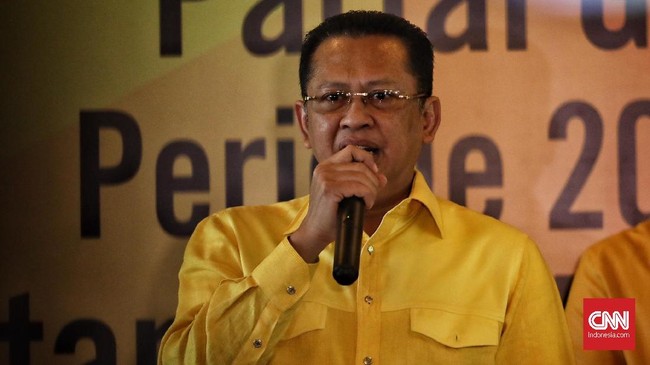 Berbekal dukungan SOKSI, Bambang Soesatyo menyatakan bakal terus maju menjadi calon ketua Golkar dalam pemilihan di munas partai, Desember mendatang.