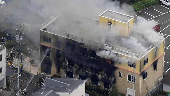 Kebakaran salah satu studio animasi terbesar Jepang, KyoAni, di Kyoto kemarin hingga kini tercatat telah menewaskan 33 orang.