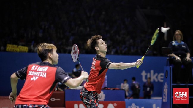 Kevin Sanjaya Sukamuljo/Marcus Fernaldi Gideon lolos ke final Indonesia Open 2019 usai mengalahkan ganda China, Li Junhui/Liu Yuchen dengan 21-9 dan 21-13.