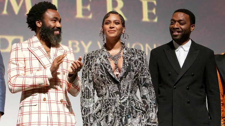 Intip Keseruan World Premiere Film The Lion King Film The Lion King sudah rilis di bioskop seluruh dunia. Intip yuk keseruan saat World Premiere The Lion King di California, Amerika Serikat.