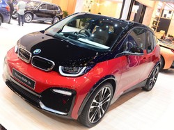 Formula E Jakarta Batal, BMW Tetap Luncurkan Mobil Listrik di RI