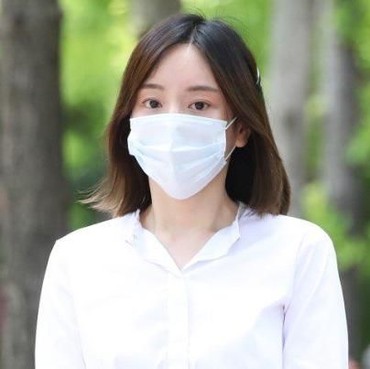 Hwang Hanna Minta Maaf Pada Publik karena Kecanduan Narkoba