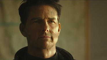 img-title Aksi Tom Cruise sebagai Pilot dalam Film 'Top Gun: Maverick'